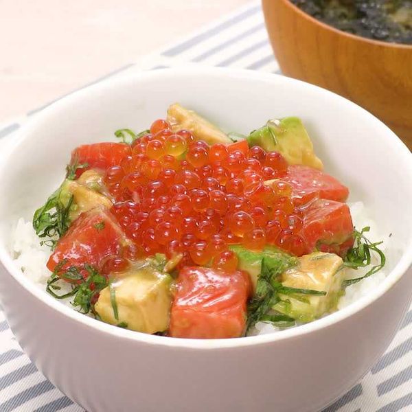 【鮭丼】人気レシピ20選!作りたいが見つかる♪の人気レシピ・作り方 | デリッシュキッチン