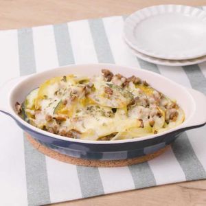 「かぼちゃと玉ねぎのチーズ焼き」のレシピ動画