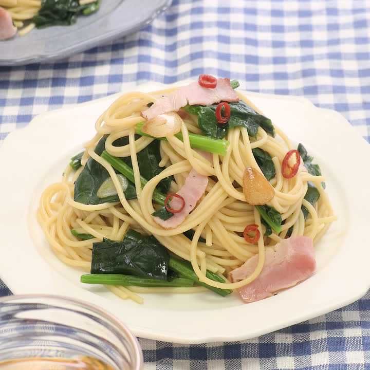 ほうれん草のペペロンチーノ