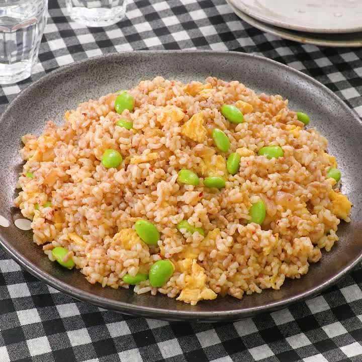 プチプチ食感がたまらない キムチそぼろの玄米混ぜごはんのレシピ動画 作り方 Delish Kitchen