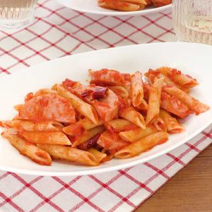 「ボロニアソーセージのペンネアラビアータ」のレシピ動画