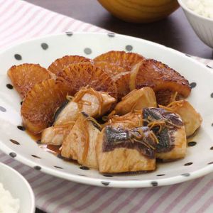 ポン酢で焼きブリ大根