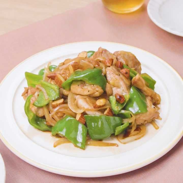 鶏もも肉のアーモンド炒め