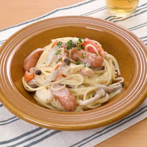 「簡単シチューパスタ」のレシピ動画