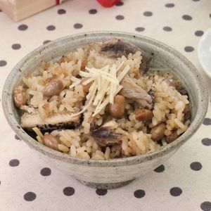 「イワシと福豆の炊き込みご飯」のレシピ動画