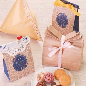 「クッキー系の紙袋ラッピング」のレシピ動画