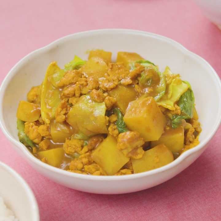 鶏ひき肉とレタスの和風カレー煮
