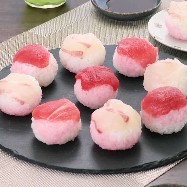 紅白手まり寿司