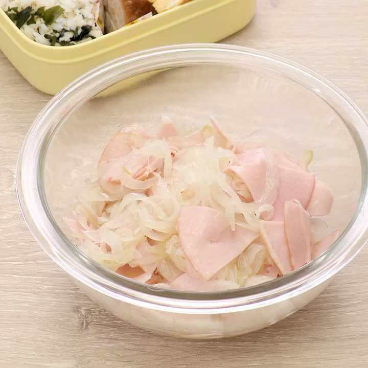 玉ねぎとハムのマリネ