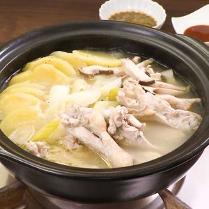 旨味たっぷりタッカンマリ風鍋