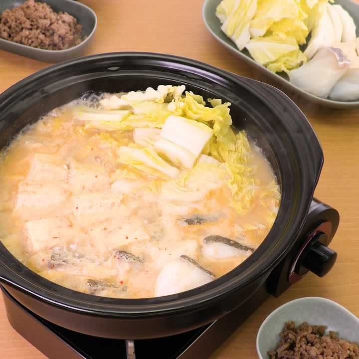 タラの豆乳担々鍋