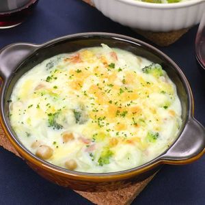 「ひよこ豆とブロッコリーのグラタン」のレシピ動画