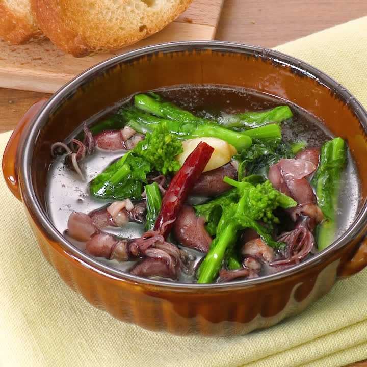 ホタルイカと菜の花のアヒージョ