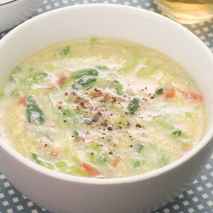 豆苗とにんじんの卵スープ