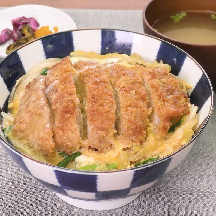 サクッと簡単に♪お手軽カツ丼の人気レシピ6選