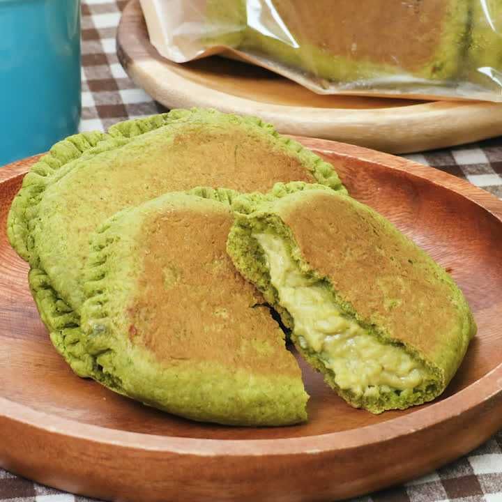 抹茶クリームパン