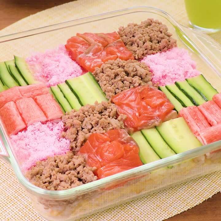 具沢山カラフル寿司