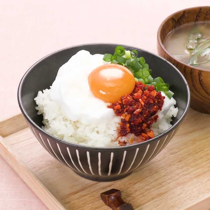ラー油卵かけごはん