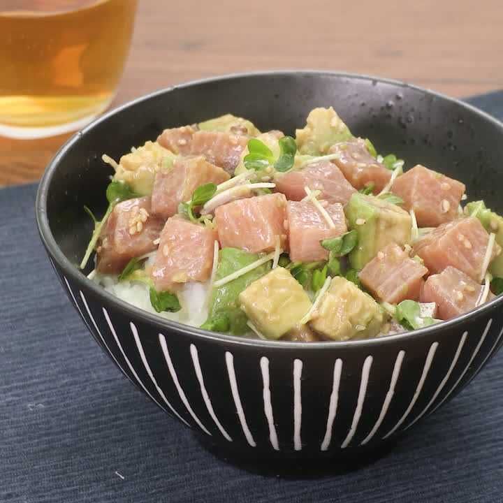 ブリの和風ポキ丼