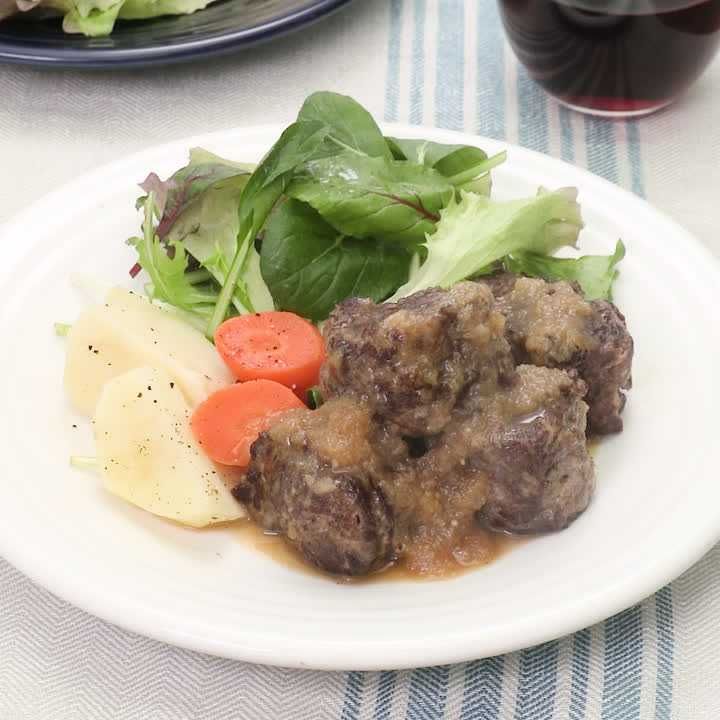 牛こまのコロコロステーキ