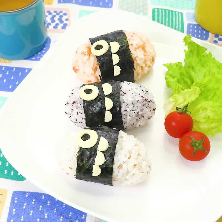 こいのぼりの3色おにぎり