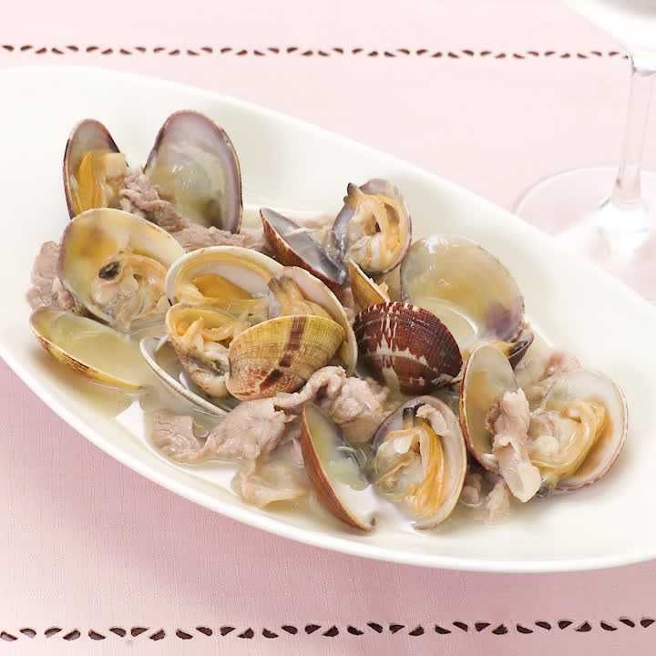 アサリと豚肉のアレンテージョ