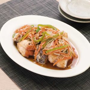 カリカリふっくら かわはぎの唐揚げのレシピ動画 作り方 Delish Kitchen