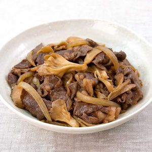 「牛肉とまいたけのバター醤油炒め」のレシピ動画