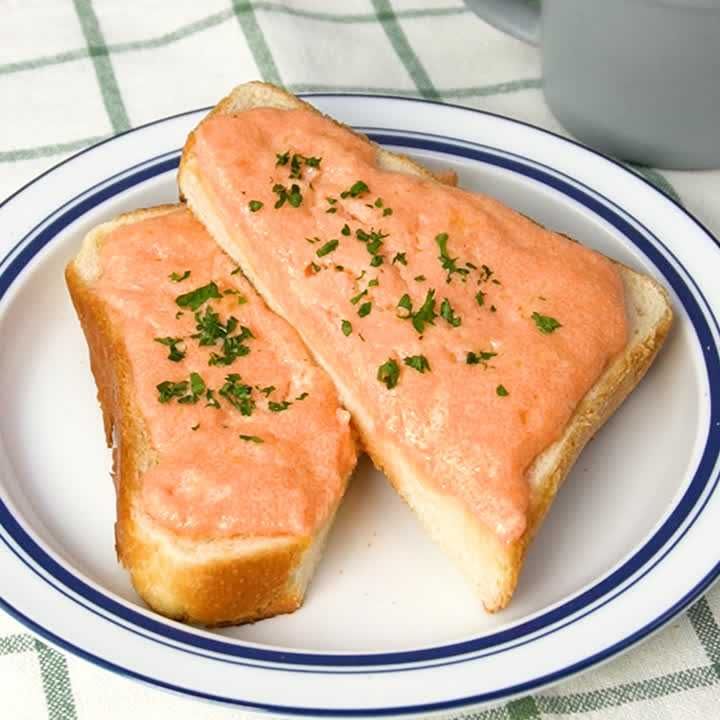 たらマヨトースト