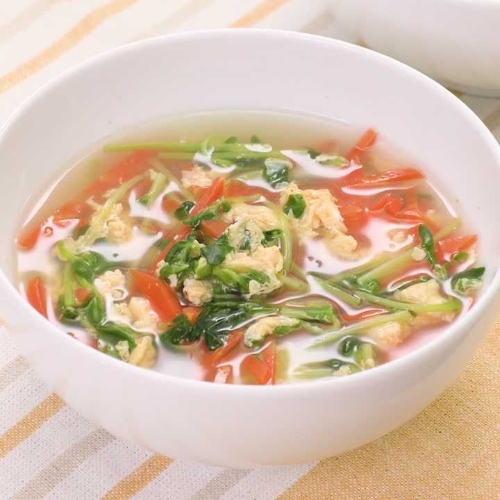 豆苗とたまごの中華スープ