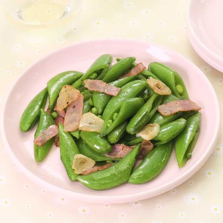 スナップエンドウのガリバタ炒め