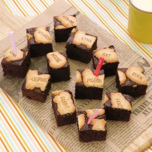 「トースターでビスケットブラウニー」のレシピ動画