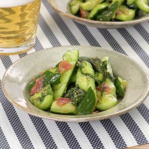 やみつきになる たたききゅうりと大葉の塩昆布あえのレシピ動画 作り方 Delish Kitchen