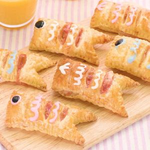 「こいのぼりのチーズベリーパイ」のレシピ動画