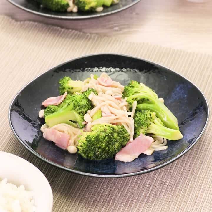 【きのこ×ブロッコリー】野菜で満足感たっぷり♪人気レシピ22選