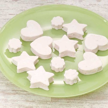 一度にたくさん作れる いちごの型抜きギモーヴのレシピ動画 作り方 Delish Kitchen