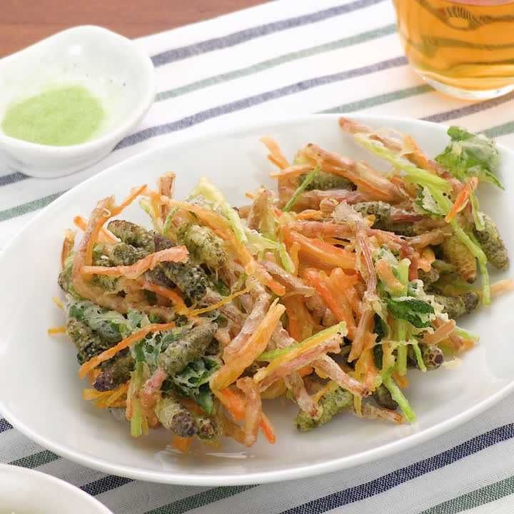 つくしとにんじんのかき揚げ