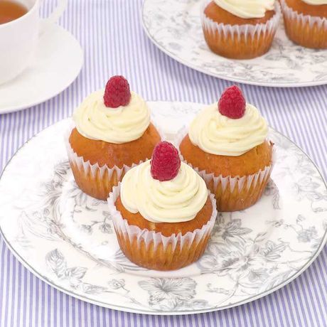 見た目もかわいく チーズクリームマフィンのレシピ動画 作り方 Delish Kitchen