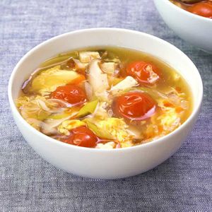 「ミニトマトと豆腐のサンラータン」のレシピ動画
