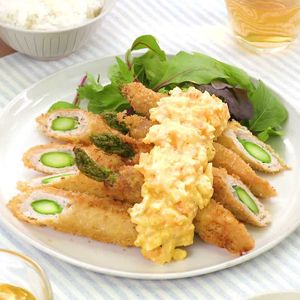 「アスパラの肉巻きフライ」のレシピ動画