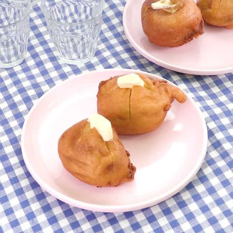 一手間加えて作る 揚げじゃがバターのレシピ動画 作り方 Delish Kitchen