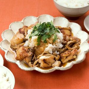 「鶏肉としめじのおろしポン酢がけ」のレシピ動画