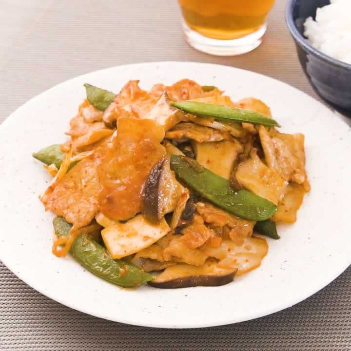 豚肉とスナップエンドウのキムチ炒め