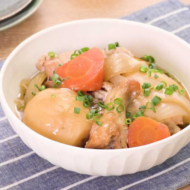 さっぱり手羽肉じゃが