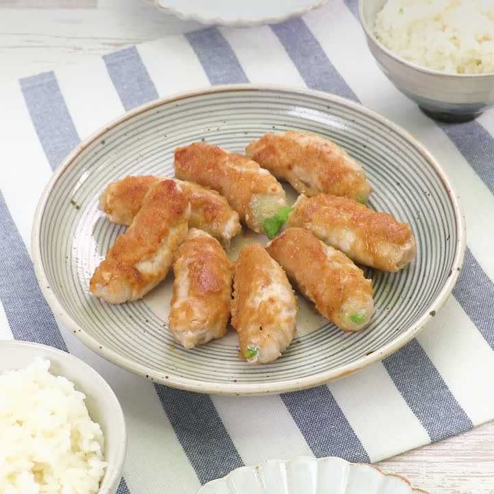 スナップエンドウのごま味噌肉巻き