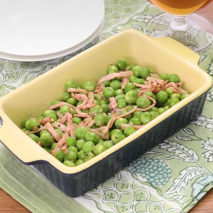 グリーンピースとベーコンの炒めもの