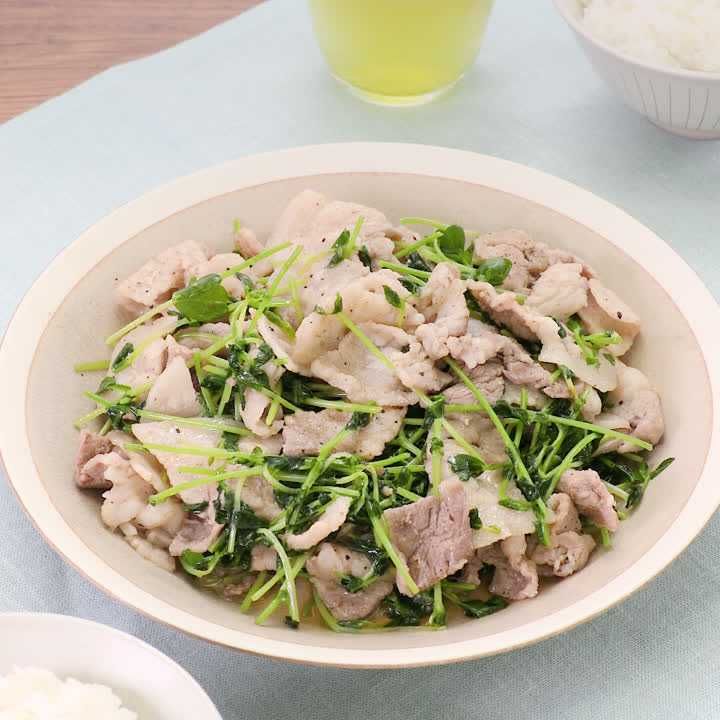豆苗と豚肉の山椒炒め