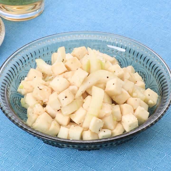 セロリとはんぺんのねぎ塩あえ