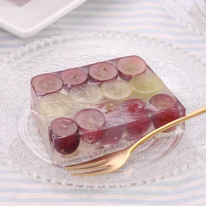 ぶどうの寒天テリーヌ