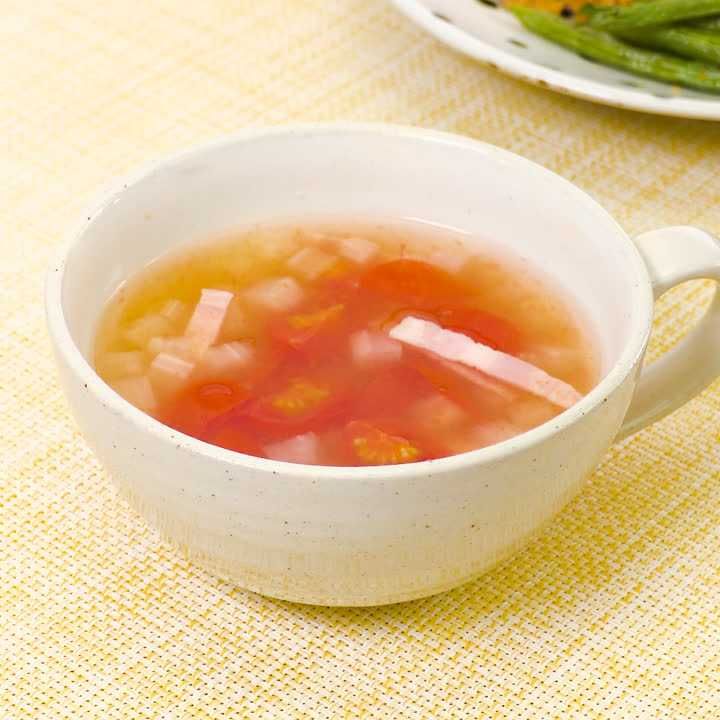 セロリとトマトのスープ